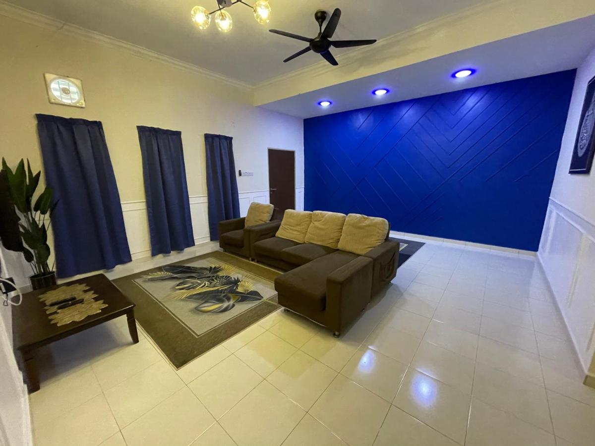 No 61 Nazirin Homestay Tmn Indah Raya 2 Manjung Lumut Zewnętrze zdjęcie