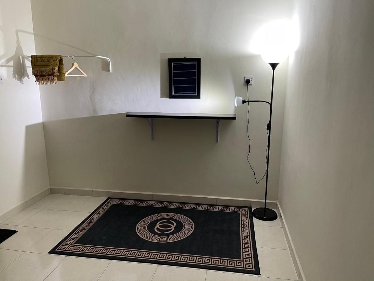 No 61 Nazirin Homestay Tmn Indah Raya 2 Manjung Lumut Zewnętrze zdjęcie